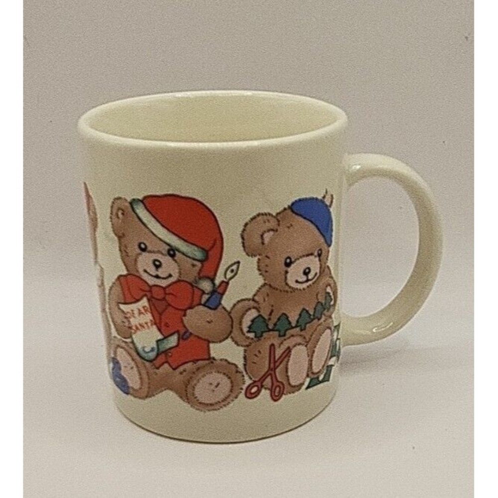 Finest Ceramics Christmas Bears Coffee Mug